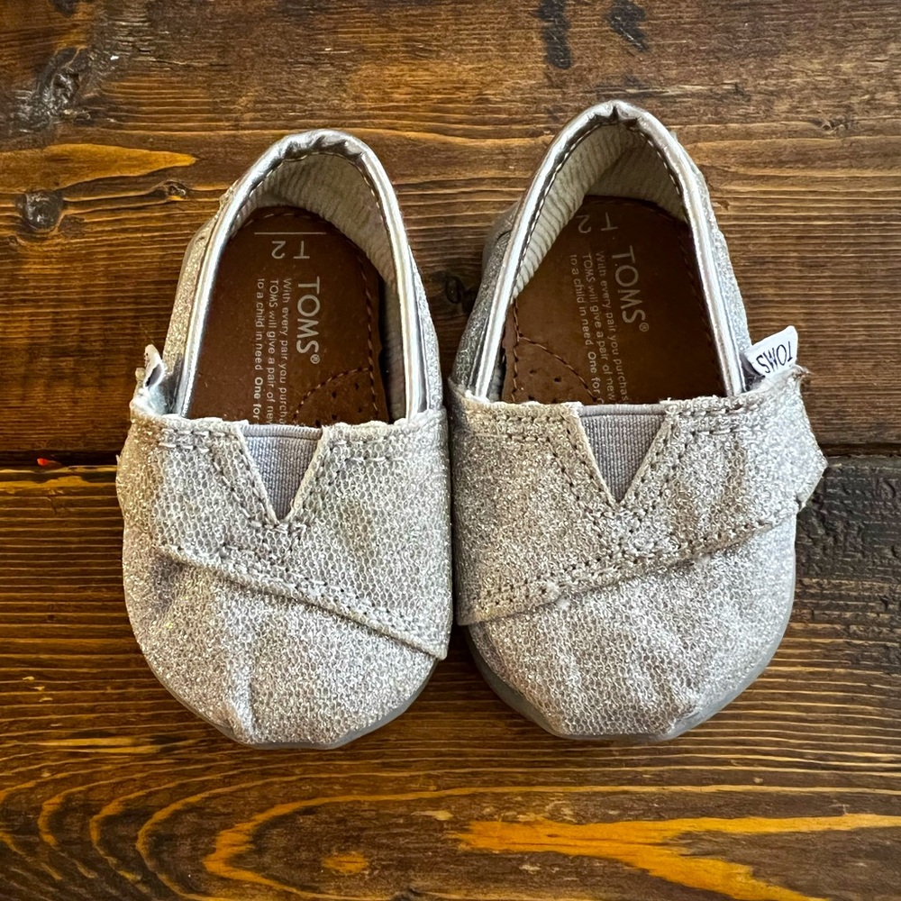 Tiny toms glitter silver